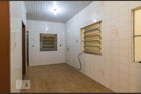 Casa à venda com 75m², 3 quartos e 1 vaga Casa à venda com 75m², 3 quartos e 1 vagaCozinha