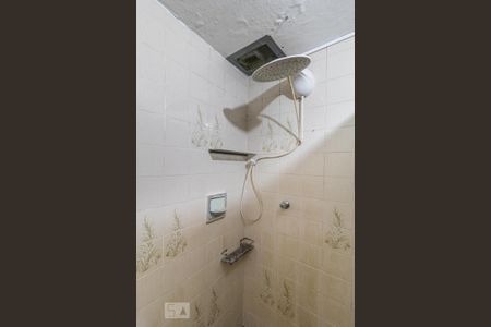 Casa à venda com 75m², 3 quartos e 1 vaga Casa à venda com 75m², 3 quartos e 1 vagaBanheiro