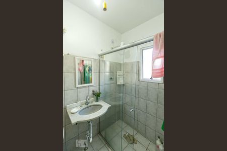 Banheiro de apartamento à venda com 1 quarto, 38m² em Centro Histórico, Porto Alegre