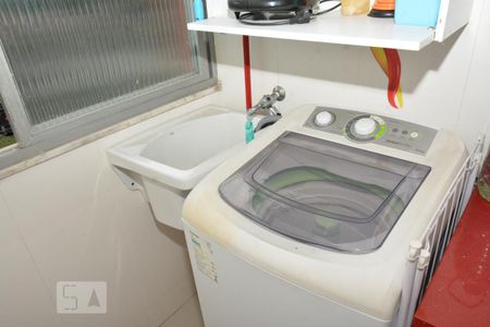 Apartamento à venda com 60m², 2 quartos e 1 vagaDetalhe da area de serviço