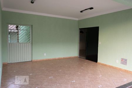Casa de condomínio para alugar com 300m², 7 quartos e 4 vagasGaragem