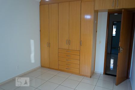 Casa de condomínio para alugar com 300m², 7 quartos e 4 vagasQuarto 2