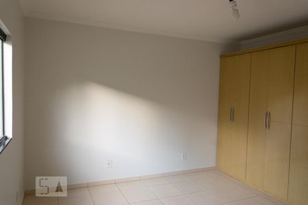 Casa de condomínio para alugar com 300m², 7 quartos e 4 vagasQuarto 5