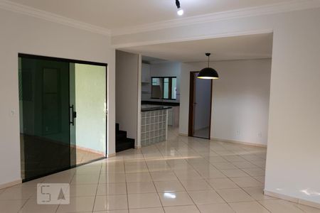 Sala de casa de condomínio para alugar com 7 quartos, 300m² em Areal (águas Claras), Brasília