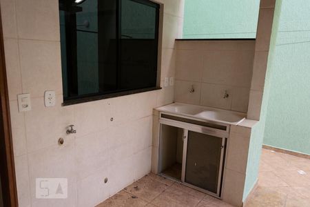 Casa de condomínio para alugar com 300m², 7 quartos e 4 vagasPátio