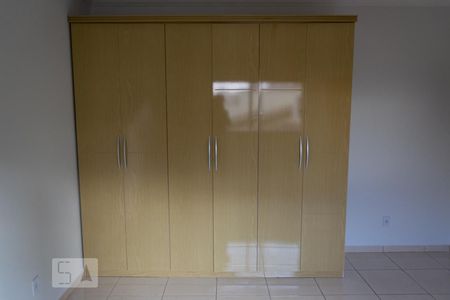 Casa de condomínio para alugar com 300m², 7 quartos e 4 vagasQuarto 5