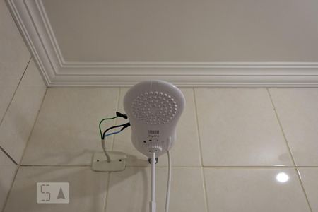 Casa de condomínio para alugar com 300m², 7 quartos e 4 vagasBanheiro da suíte 1