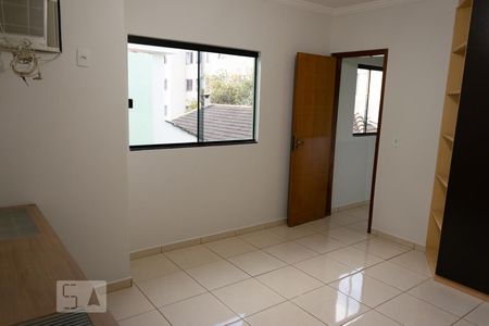 Casa de condomínio para alugar com 300m², 7 quartos e 4 vagasSuíte 2