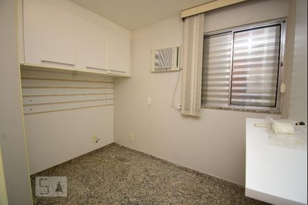 Quarto 2 de apartamento para alugar com 2 quartos, 55m² em Guará I, Brasília