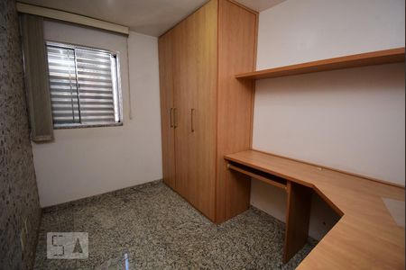 Quarto 1 de apartamento para alugar com 2 quartos, 55m² em Guará I, Brasília