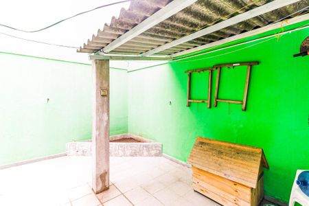 Casa à venda com 100m², 2 quartos e 1 vaga Casa à venda com 100m², 2 quartos e 1 vagaÁrea de Serviço