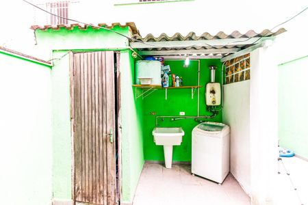 Casa à venda com 100m², 2 quartos e 1 vaga Casa à venda com 100m², 2 quartos e 1 vagaÁrea de Serviço