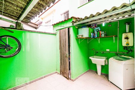 Casa à venda com 100m², 2 quartos e 1 vaga Casa à venda com 100m², 2 quartos e 1 vagaÁrea de Serviço