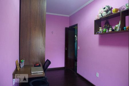 Casa à venda com 170m², 4 quartos e 1 vaga Casa à venda com 170m², 4 quartos e 1 vagaQuarto 2