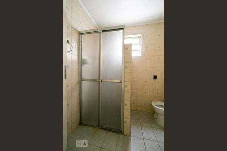 Casa à venda com 150m², 5 quartos e 1 vagaBanheiro