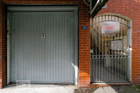 Casa à venda com 150m², 5 quartos e 1 vagaFachada