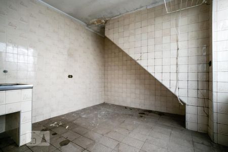 Casa à venda com 150m², 5 quartos e 1 vagaÁrea de serviço