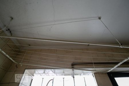 Casa à venda com 150m², 5 quartos e 1 vagaÁrea de serviço