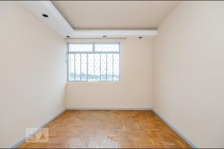 Apartamento para alugar com 70m², 2 quartos e sem vagaSala