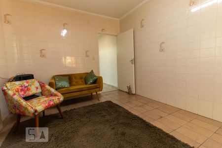 Casa à venda com 120m², 3 quartos e 2 vagas Casa à venda com 120m², 3 quartos e 2 vagasCozinha