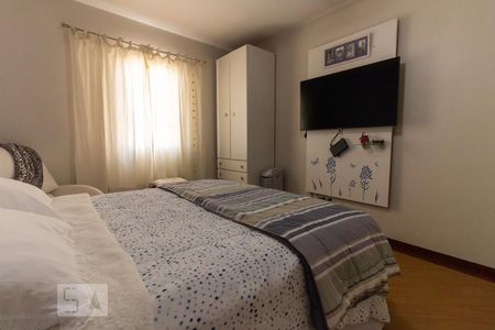 Casa à venda com 120m², 3 quartos e 2 vagas Casa à venda com 120m², 3 quartos e 2 vagasQuarto 1 - Suíte