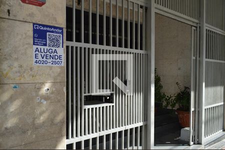 Studio à venda com 39m², 1 quarto e sem vagaFachada + Plaquinha