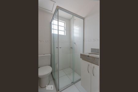 Banheiro da Suíte de apartamento à venda com 2 quartos, 44m² em Jardim Antonio Von Zuben, Campinas