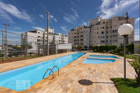 Apartamento à venda com 51m², 2 quartos e 1 vaga Apartamento à venda com 51m², 2 quartos e 1 vagaÁrea comum - Piscina