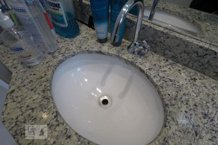 Apartamento para alugar com 63m², 2 quartos e 1 vagaBanheiro da Suíte 