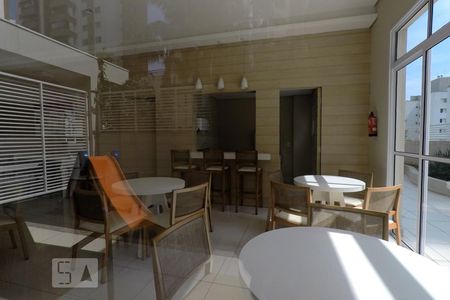 Apartamento para alugar com 63m², 2 quartos e 1 vagaÁrea comum
