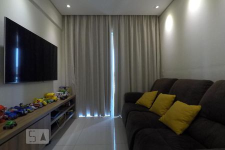 Sala de apartamento para alugar com 2 quartos, 63m² em Vila Suzana, São Paulo