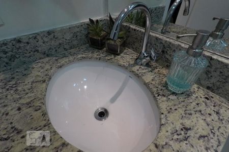 Apartamento para alugar com 63m², 2 quartos e 1 vagaBanheiro Social