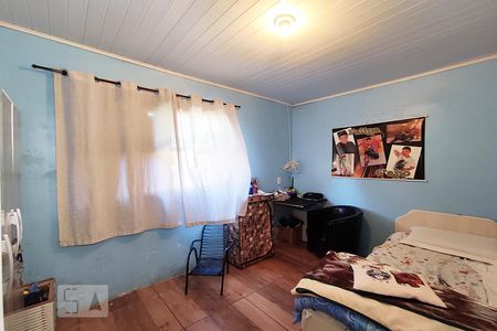 Quarto 1 de casa à venda com 4 quartos, 80m² em Guajuviras, Canoas