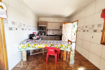 Casa à venda com 80m², 4 quartos e 1 vaga Casa à venda com 80m², 4 quartos e 1 vagaCozinha