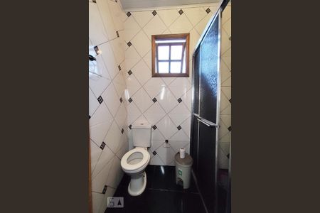 Casa à venda com 80m², 4 quartos e 1 vaga Casa à venda com 80m², 4 quartos e 1 vagaBanheiro