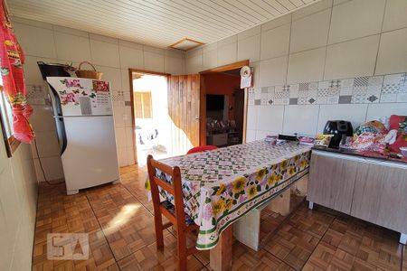 Casa à venda com 80m², 4 quartos e 1 vaga Casa à venda com 80m², 4 quartos e 1 vagaCozinha