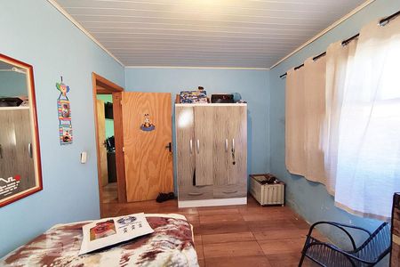 Quarto 1 de casa à venda com 4 quartos, 80m² em Guajuviras, Canoas