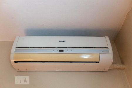 Detalhe da Sala de Estar de apartamento para alugar com 1 quarto, 50m² em Partenon, Porto Alegre