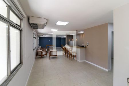 Apartamento à venda com 167m², 4 quartos e 2 vagasSalão de Festas