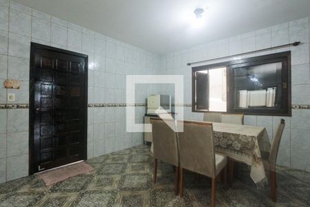 Casa à venda com 190m², 3 quartos e 2 vagas Casa à venda com 190m², 3 quartos e 2 vagasCozinha