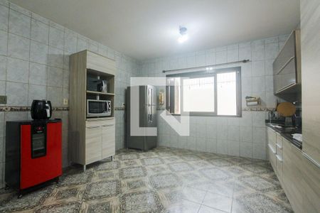 Casa à venda com 190m², 3 quartos e 2 vagas Casa à venda com 190m², 3 quartos e 2 vagasCozinha