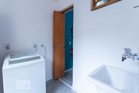 Casa à venda com 150m², 3 quartos e 1 vaga Casa à venda com 150m², 3 quartos e 1 vagaÁrea de Serviço Edícula