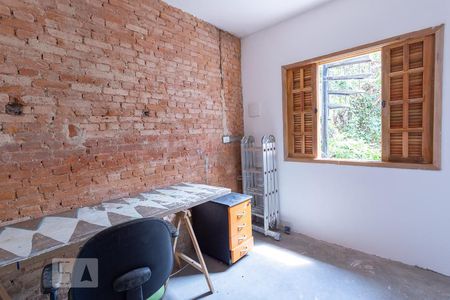 Casa à venda com 150m², 3 quartos e 1 vaga Casa à venda com 150m², 3 quartos e 1 vagaSala Edícula