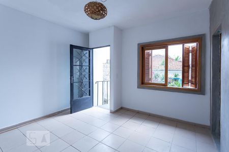 Casa à venda com 150m², 3 quartos e 1 vaga Casa à venda com 150m², 3 quartos e 1 vagaSuíte Edícula