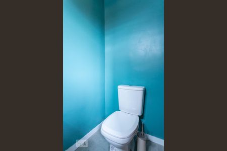 Casa à venda com 150m², 3 quartos e 1 vaga Casa à venda com 150m², 3 quartos e 1 vagaLavabo Suíte Edícula