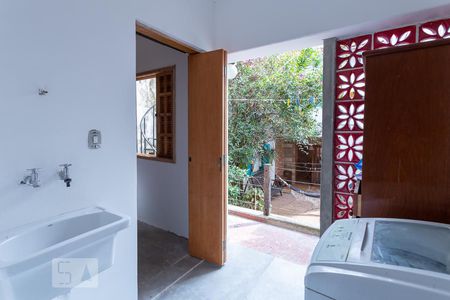 Casa à venda com 150m², 3 quartos e 1 vaga Casa à venda com 150m², 3 quartos e 1 vagaÁrea de Serviço Edícula