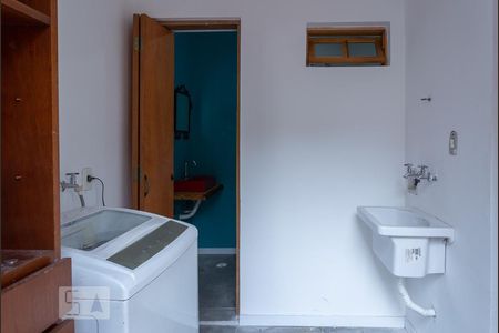 Casa à venda com 150m², 3 quartos e 1 vaga Casa à venda com 150m², 3 quartos e 1 vagaÁrea de Serviço Edícula