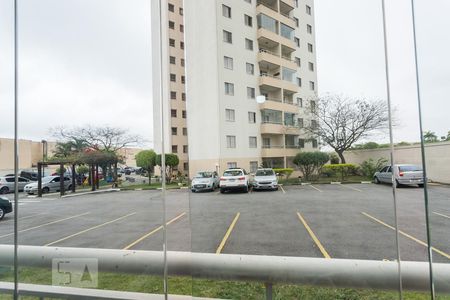 Apartamento à venda com 66m², 2 quartos e 1 vaga Apartamento à venda com 66m², 2 quartos e 1 vagaVista varanda da sala