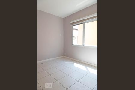 Casa de condomínio para alugar com 206m², 5 quartos e 3 vagasQuarto 3