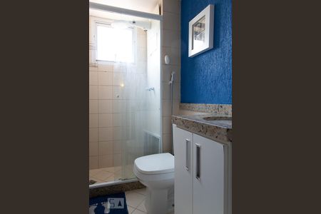 Casa de condomínio para alugar com 206m², 5 quartos e 3 vagasBanheiro social 3